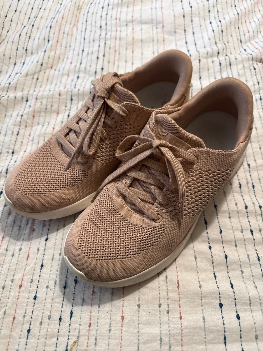 Kizik Lima Sneakers Light Pink Mesh Slip On Women’s Size 9